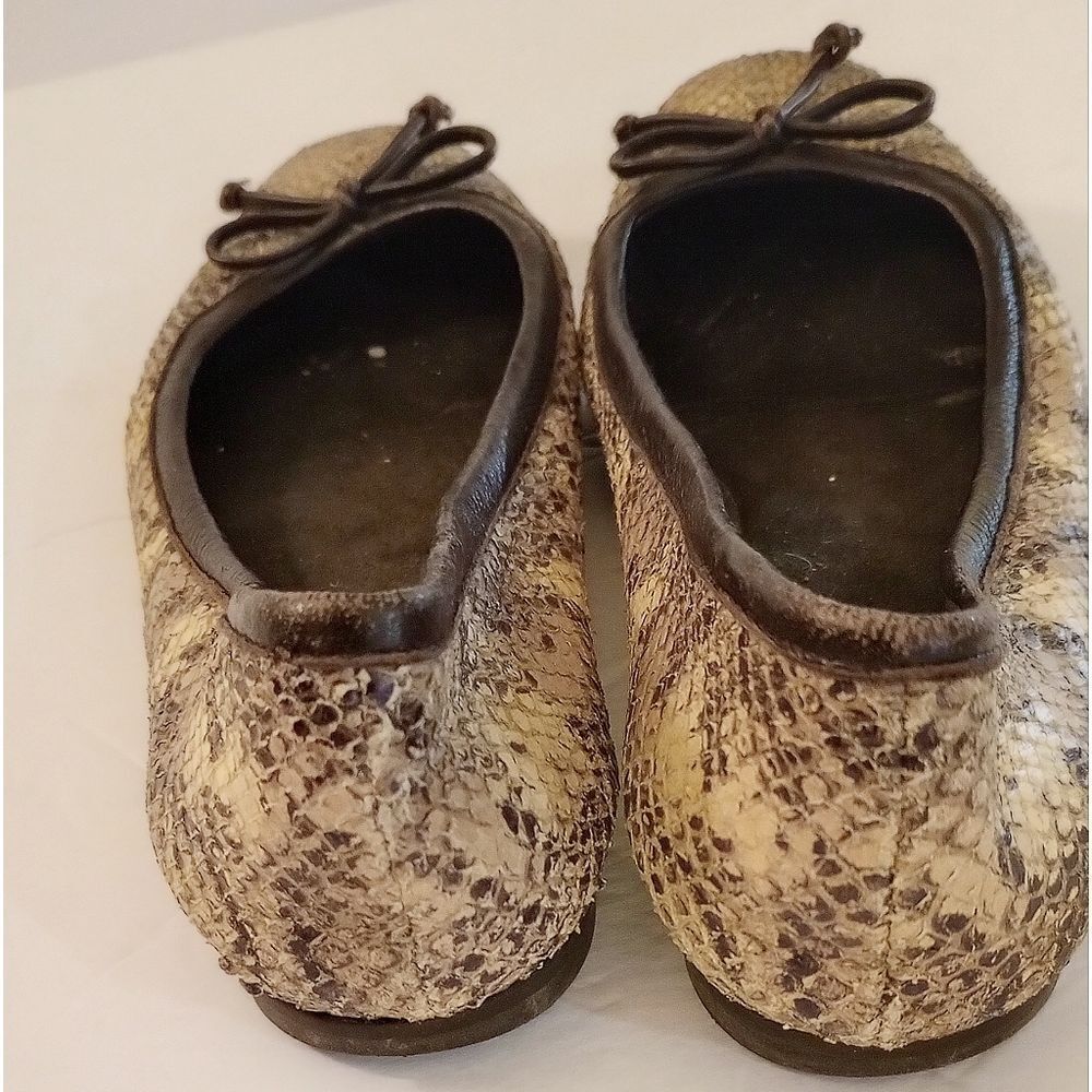 šStuartāWeitzman Snake EmbossedāFlats - Picture 5 of 6